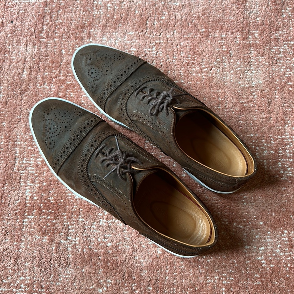 EUC Allen Edmonds shoes. Men’s size 10